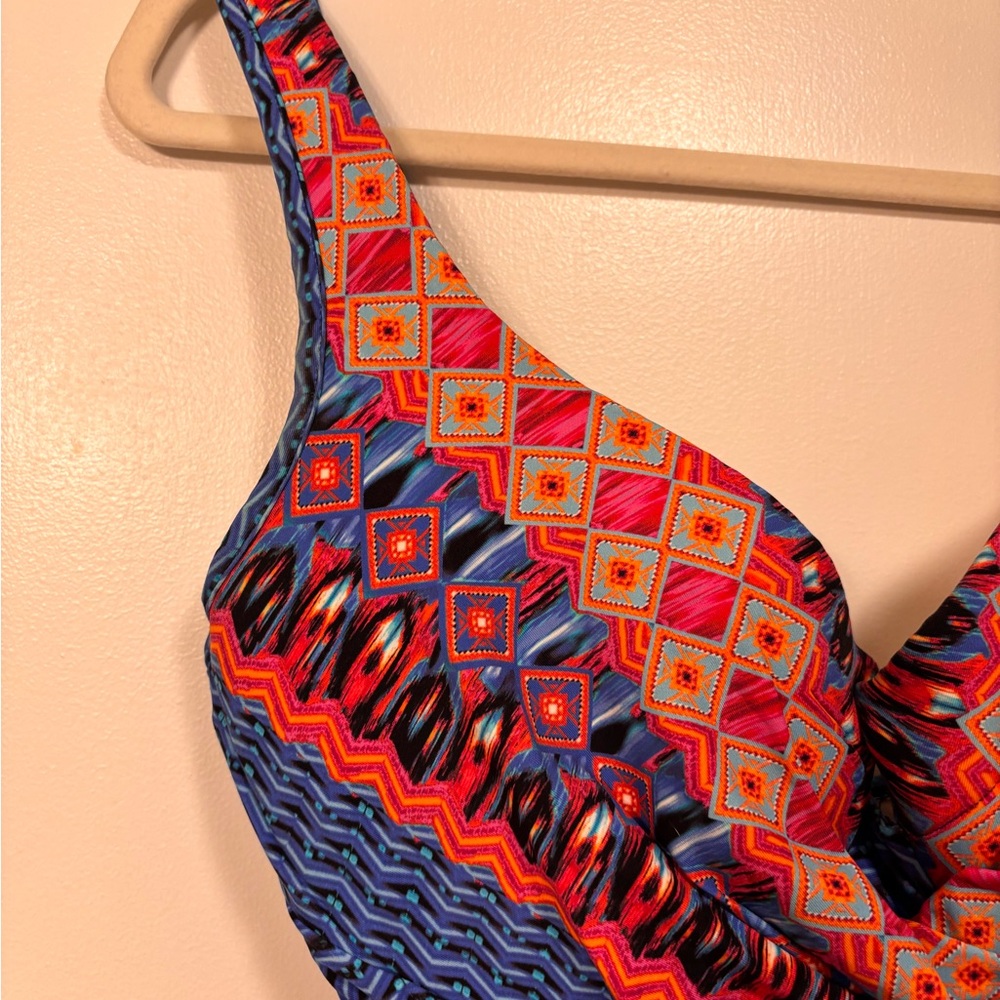 Miraclesuit Blue and Teal Patterned One-Piece Swimsuit - Picture 4 of 8